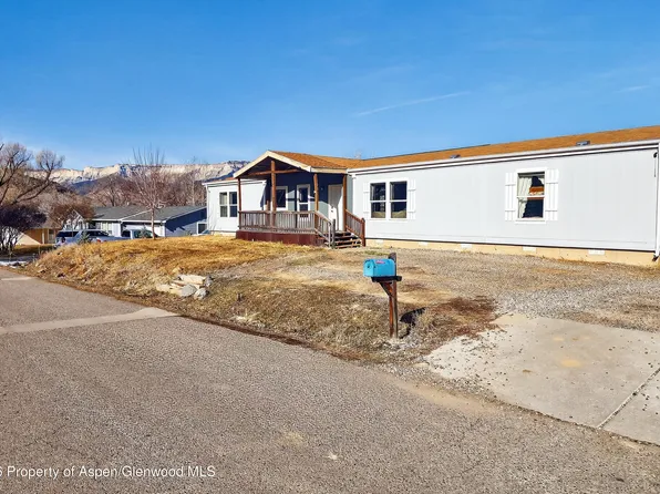 93 Remington St, Rifle, CO 81650