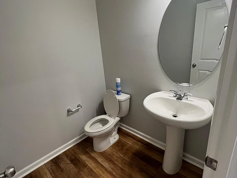 1407 Merrion Ave — Photo 11
