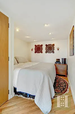 Rented by Halstead Real Estate | media 8