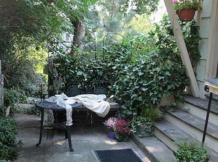 11 Rock Ave, Swampscott, MA 01907