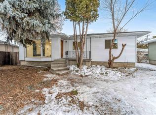 12423 91st St NW, Edmonton, AB T5B4C7