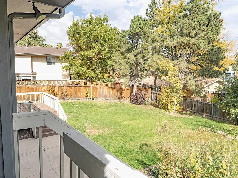 3427 Clubheights Dr — Photo 41