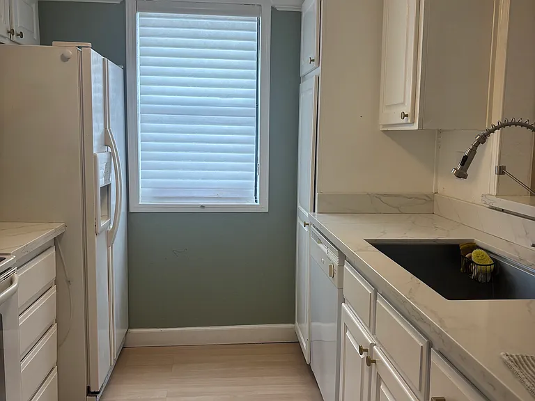 5410 Makati Cir — Photo 18