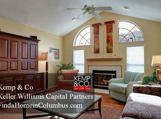 886 White Willow Ln, Columbus, OH 43235