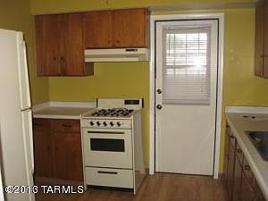3rd image of 2814 E Eastland St