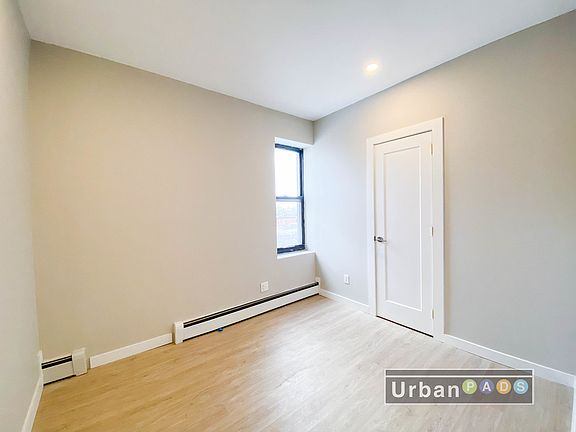 2nd image of 885 Dekalb Ave #18