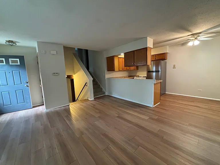 1158 Inverrary Ln — Photo 3
