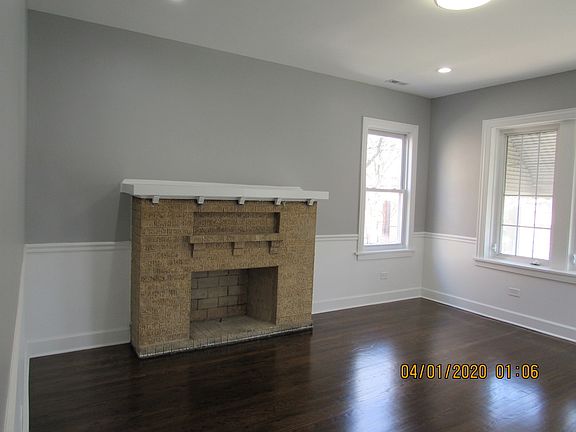 3rd image of 1810 N Mason Ave