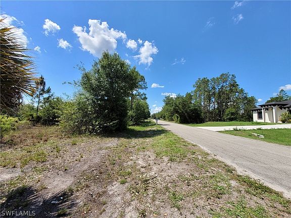 3rd image of 610 Columbus Ave