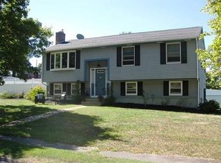 23 Winslow St, Shrewsbury, MA 01545