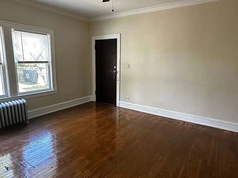 1933 Lee Rd — Photo 14