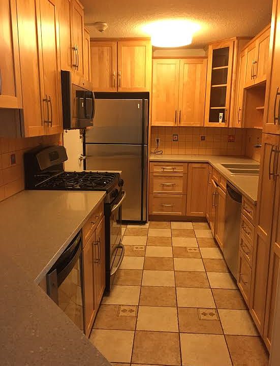 1st image of 99 Pond Ave APT 320