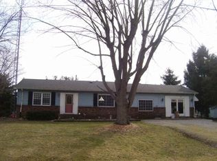 338 E Terpstra Dr, Logansport, IN 46947