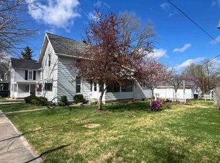 1527 Guilford St, Huntington, IN 46750