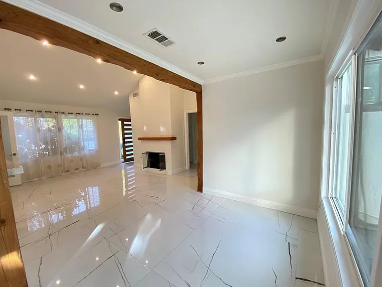 7914 Jellico Ave — Photo 15