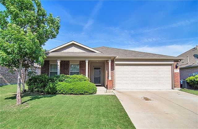 1st image of 10408 Jaybird Dr