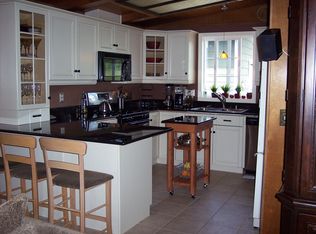 1056 E Laurel Rd, Bellingham, WA 98226