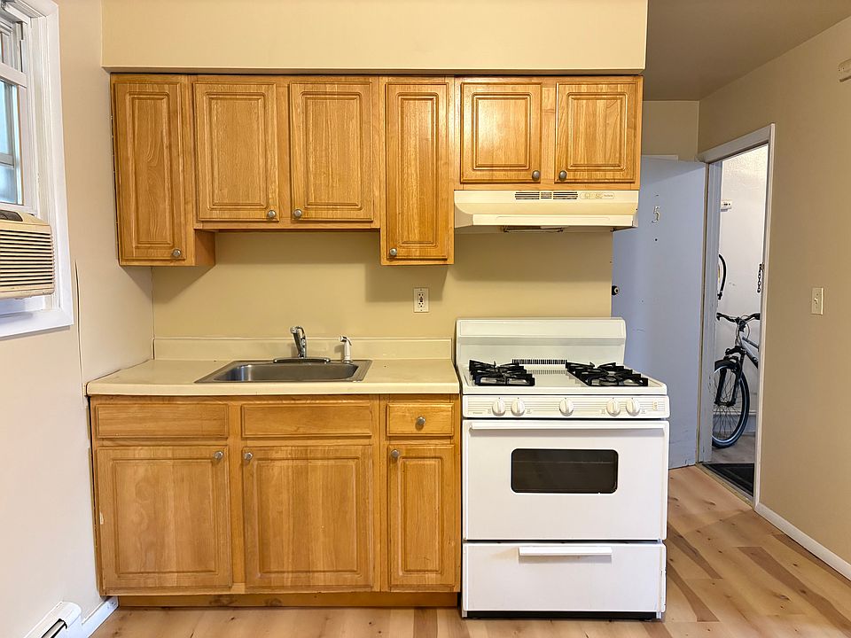 1st image of 483 Avenue A APT 1