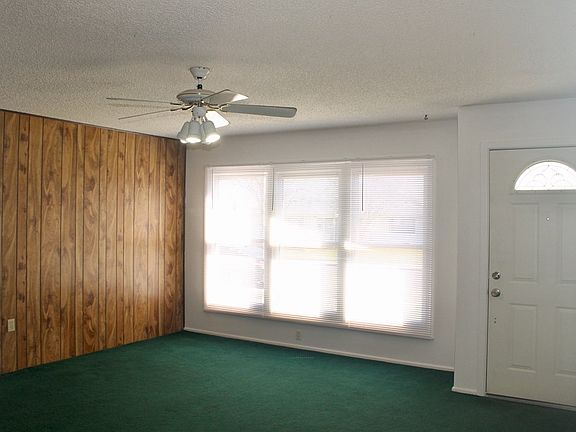 3rd image of 4249 Bonham Ave