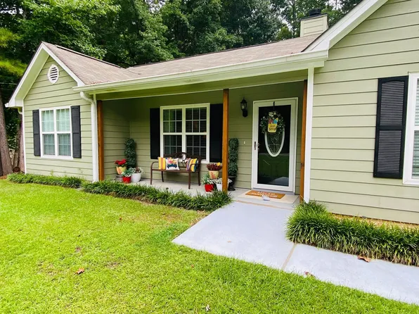 55 Beaver Creek Dr, Sharpsburg, GA 30277