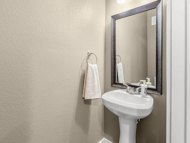Northgate Proper — Photo 42