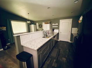 794 S Sunrise Dr, Jefferson, OR 97352