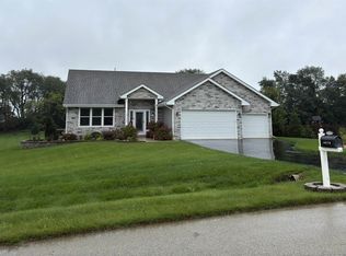10175 Creek Ridge Trl, Belvidere, IL 61008