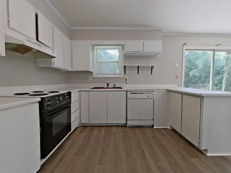 3406 Crane Ferry Rd — Photo 10