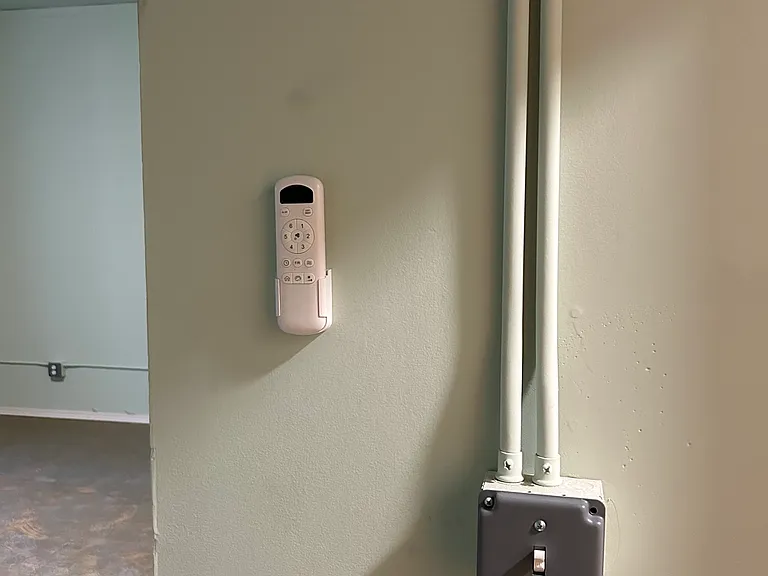 Bedroom #1: remote for AC and heating