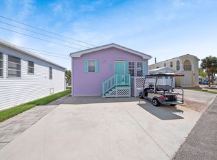 802 Nettles Blvd, Jensen Beach, FL 34957