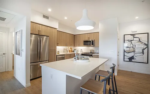 Marisol Apartments Photo 1