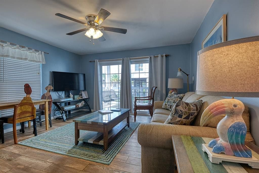 550 1st St UNIT 101, Cedar Key, FL 32625 MLS 786351 Zillow