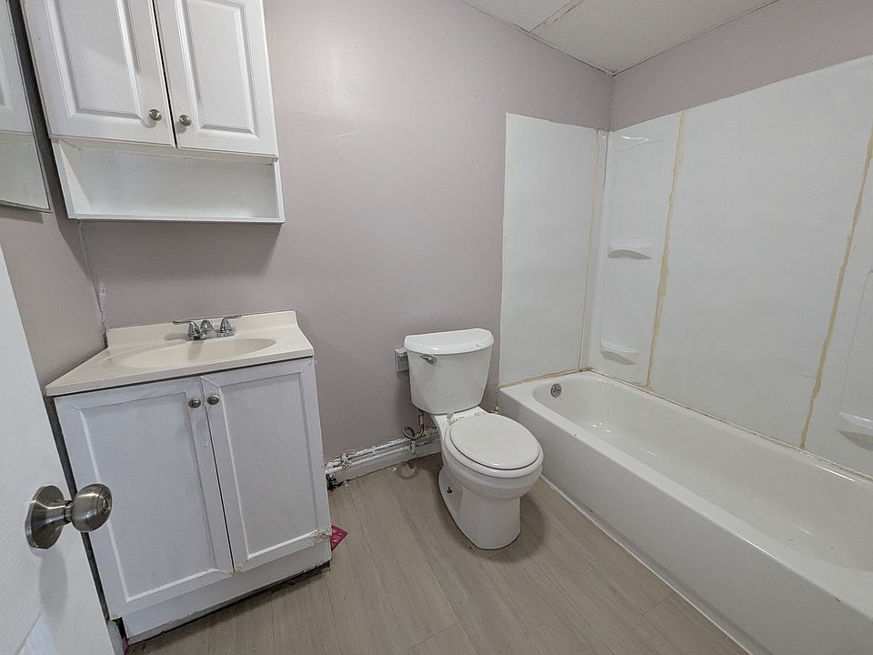 2nd image of 210 Arch St #412