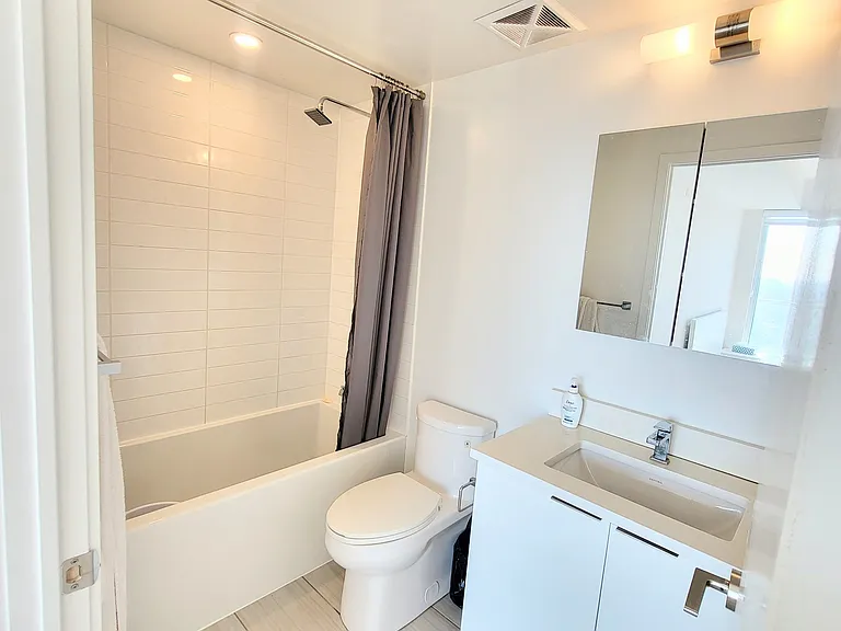 2031 Kennedy Rd #3015 — Photo 10