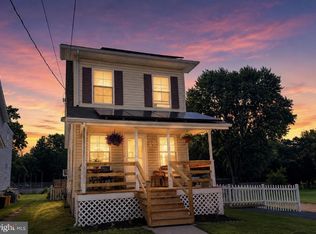 28 Bentley Ave, Hamilton, NJ 08619