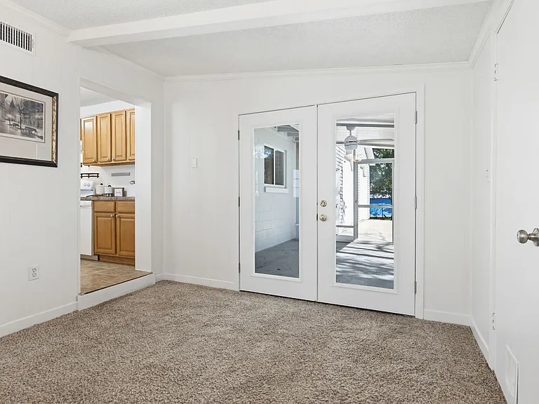908 Rock Creek Ave — Photo 42