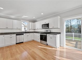 262 Coe St, Woonsocket, RI 02895