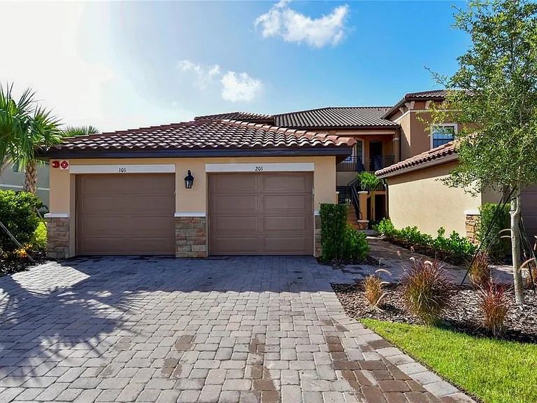 13732 Messina Loop #201 — Photo 37