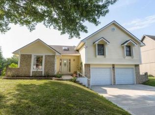 4177 SW Lafayette Pl, Lees Summit, MO 64082