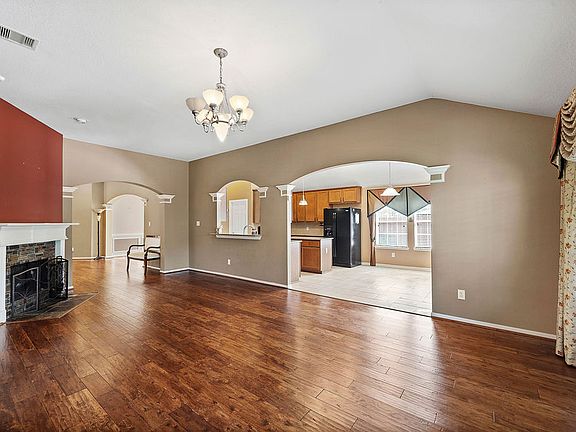 2nd image of 17911 Oak Park Bend Ln