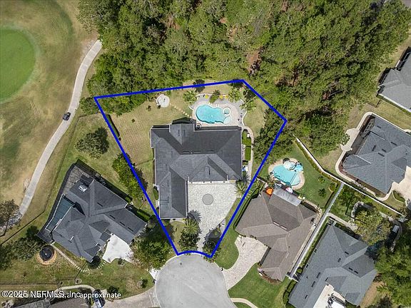 4th image of 3308 RAVEN Court