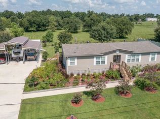 361 Le Village Dr, Larose, LA 70373