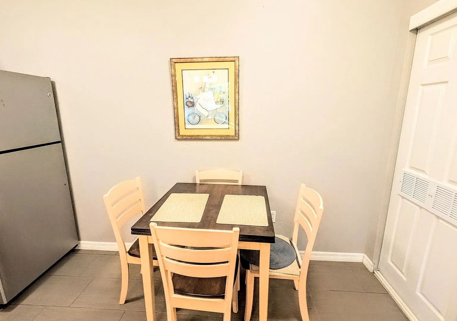Seasonal Short-Term 1 Bed 1 Bath Ground Floor Condo — Photo 4
