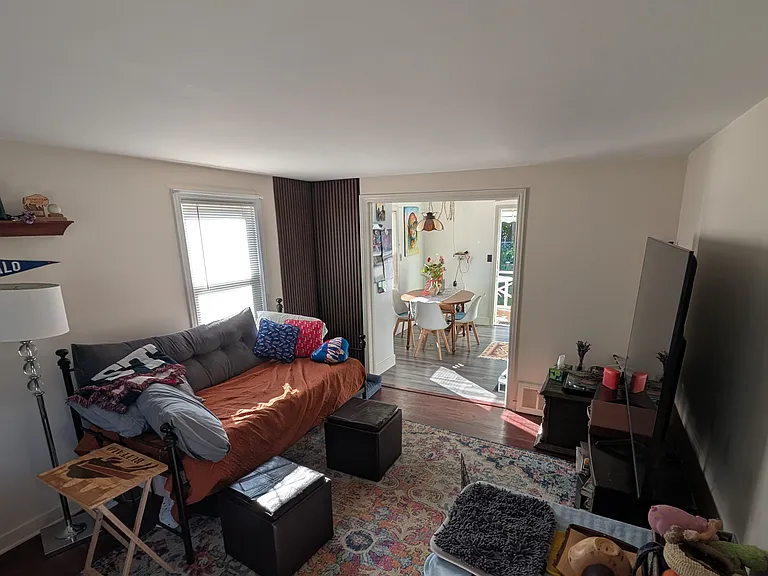 486 Linden Ave — Photo 10