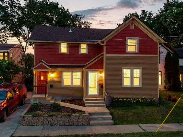 417 Harriet St S, Stillwater, MN 55082