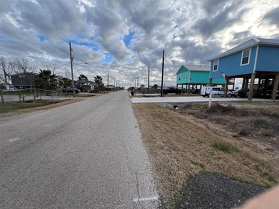 4th image of 632 18th St Lot 39-40