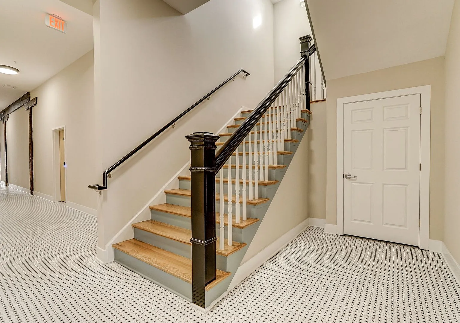 10 W Leigh St, Richmond, VA 23220 — Photo 2