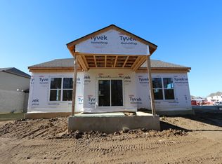 3887 Pepperwell Cir, Dayton, OH 45440