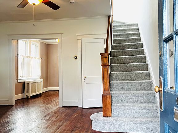 5th image of 5162 Fulton St NW