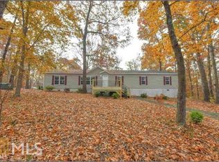 855 Fairview Farm Cir, Lavonia, GA 30553